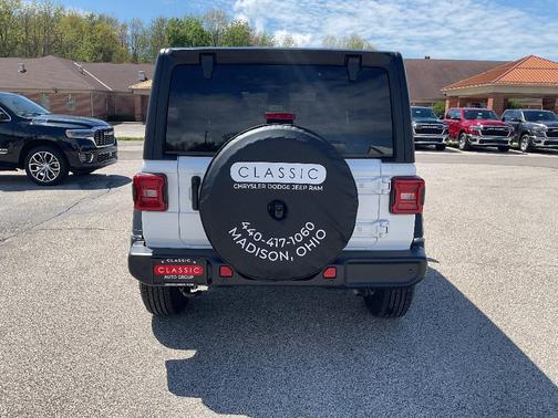 Bright White Clearcoat 2026 Jeep Wrangler Sport S