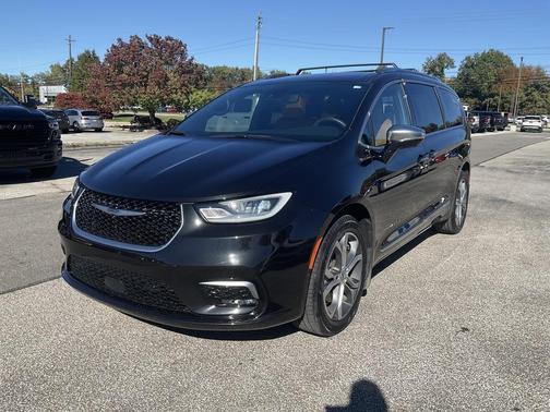 2021 Chrysler Pacifica Pinnacle AWD