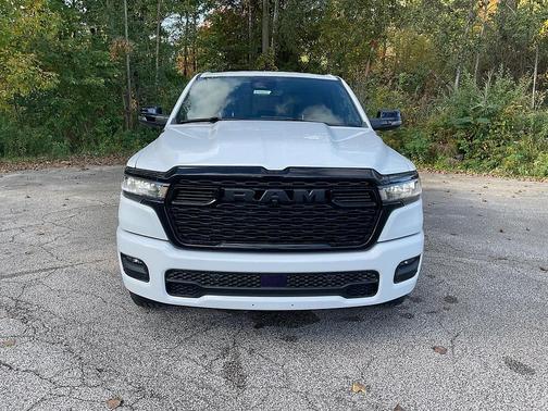 Bright White Clearcoat 2027 RAM 1500 Big Horn/Lone Star