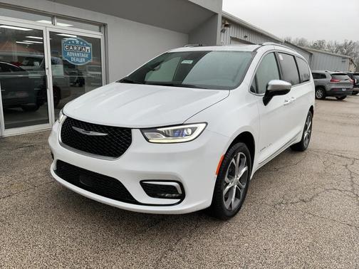 2026 Chrysler Pacifica L