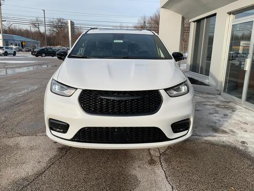 2026 Chrysler Pacifica Limited