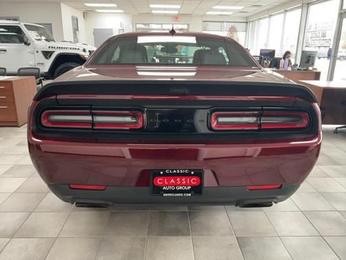 2022 Dodge Challenger SRT Super Stock