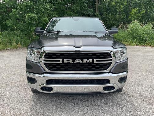 Granite Crystal Metallic Clearcoat 2023 RAM 1500 Big Horn/Lone Star