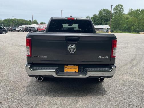 Granite Crystal Metallic Clearcoat 2023 RAM 1500 Big Horn/Lone Star