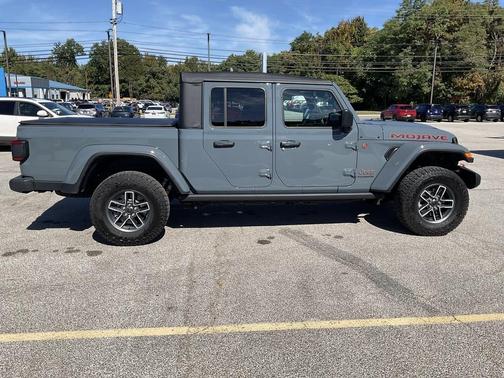 2025 Jeep Gladiator Mojave