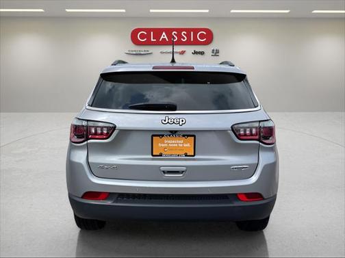 2022 Jeep Compass Latitude 4x4