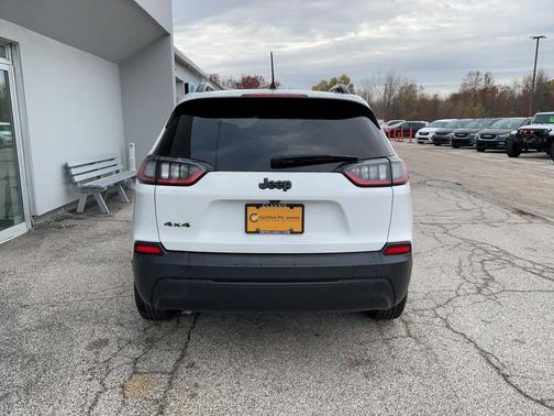 2023 Jeep Cherokee Altitude