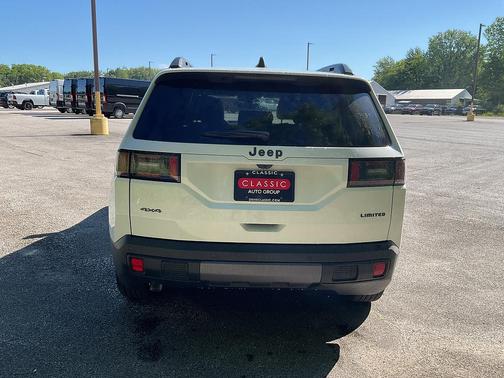 Bright White Clearcoat 2026 Jeep Cherokee Limited