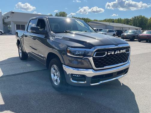 2025 RAM 1500 Big Horn Crew Cab 4x4