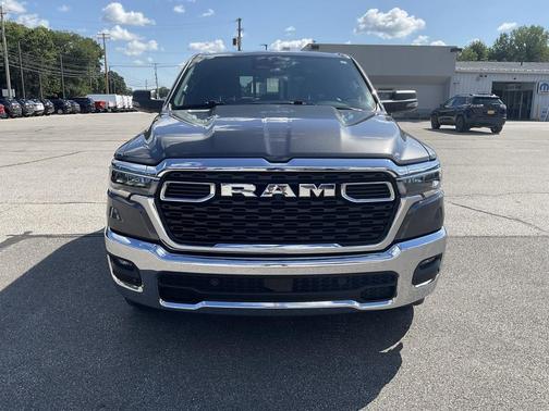 2025 RAM 1500 Big Horn Crew Cab 4x4