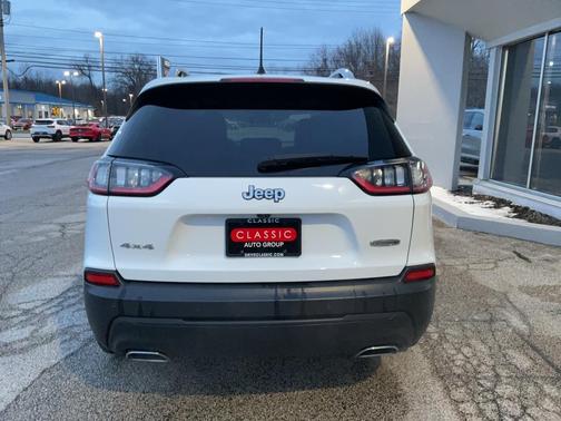 2021 Jeep Cherokee Latitude Lux