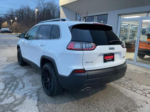 2021 Jeep Cherokee Latitude Lux