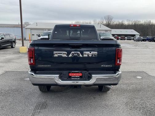 2026 RAM 2500 Big Horn Crew Cab 4x4 6'4' Box