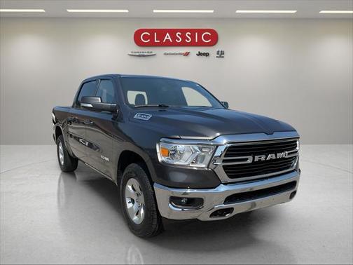 2021 RAM 1500 Big Horn Crew Cab 4x4 57' Box