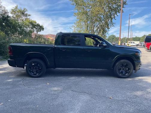 Serrano Green Metallic 2027 RAM 1500 Big Horn/Lone Star