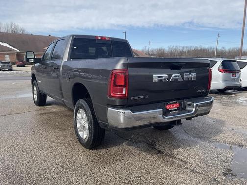 2026 RAM 2500 Big Horn Crew Cab 4x4 6'4' Box