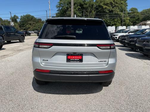 2025 Jeep Grand Cherokee Limited X