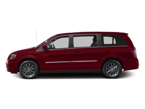 2016 Chrysler Town & Country S