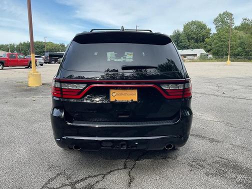 DB Black Clearcoat 2024 Dodge Durango GT Premium AWD