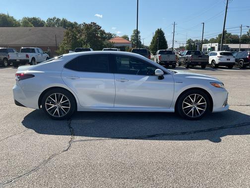 2021 Toyota Camry Hybrid XLE Hybrid