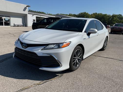 2021 Toyota Camry Hybrid XLE Hybrid