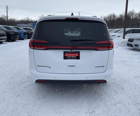 2026 Chrysler Pacifica Limited