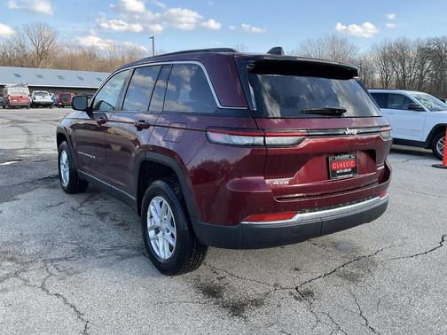 2026 Jeep Grand Cherokee Altitude