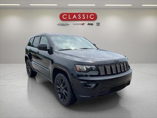 2020 Jeep Grand Cherokee Altitude 4X4