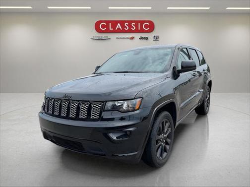 2020 Jeep Grand Cherokee Altitude 4X4