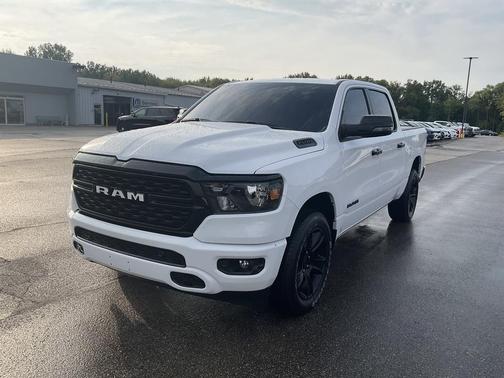 2023 RAM 1500 Big Horn Crew Cab 4x4