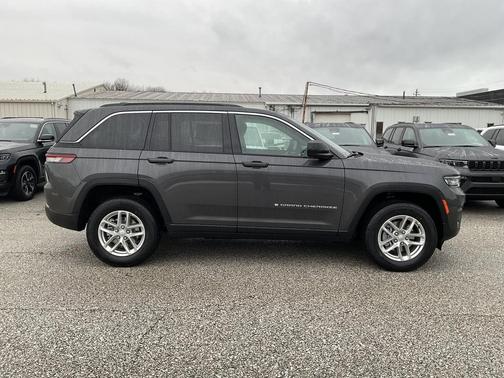 2026 Jeep Grand Cherokee Altitude