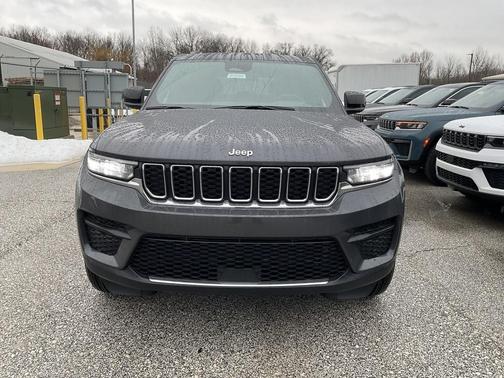 2026 Jeep Grand Cherokee Altitude