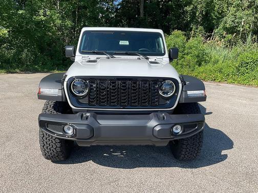 Bright White Clearcoat 2026 Jeep Wrangler Willys