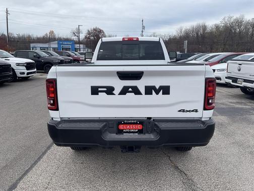 2026 RAM 2500 Tradesman Regular Cab 4x4 8' Box