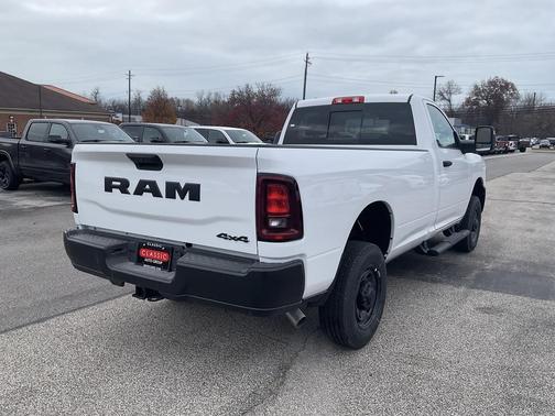 2026 RAM 2500 Tradesman Regular Cab 4x4 8' Box