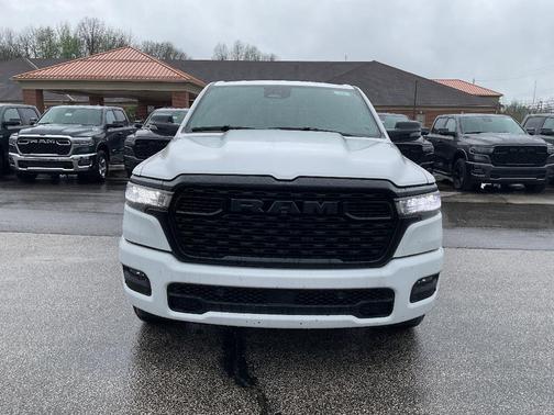 Bright White Clearcoat 2026 RAM 1500 Big Horn/Lone Star