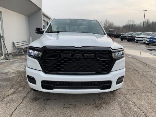 Bright White Clearcoat 2026 RAM 1500 Big Horn/Lone Star