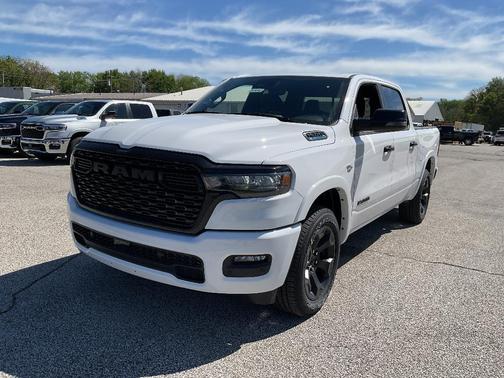 Bright White Clearcoat 2026 RAM 1500 Big Horn/Lone Star