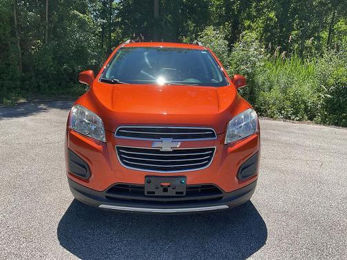 Orange Rock Metallic 2015 Chevrolet Trax LT