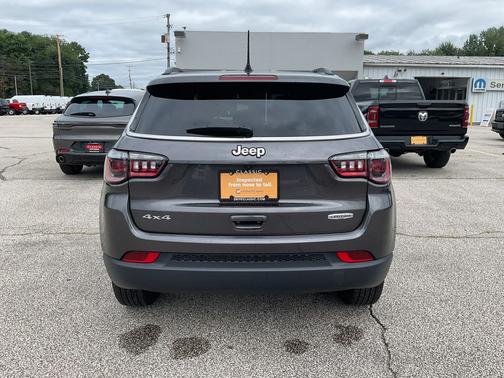 2022 Jeep Compass Latitude 4x4