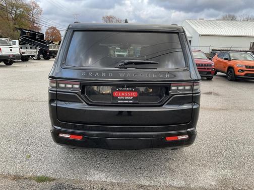 2024 Jeep Grand Wagoneer Series II 4x4