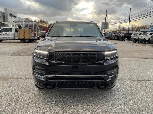 2024 Jeep Grand Wagoneer Series II 4x4