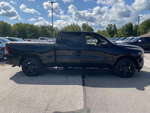 2022 RAM 1500 Big Horn Crew Cab 4x4