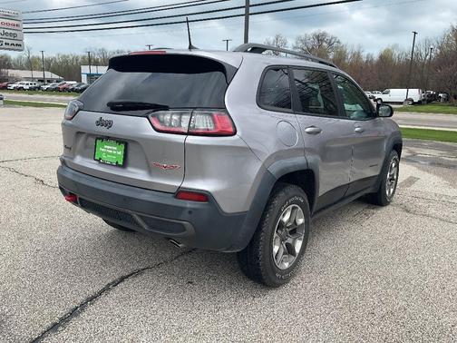 Billet Silver Metallic Clearcoat 2019 Jeep Cherokee Trailhawk 4x4