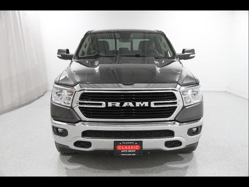 Granite Crystal Metallic Clearcoat 2020 RAM 1500 Big Horn/Lone Star