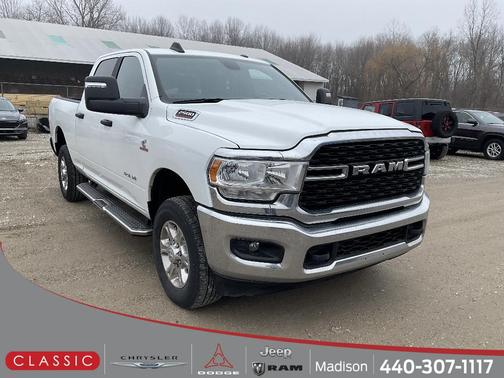 2024 RAM 2500 Big Horn Crew Cab 4x4 6'4' Box