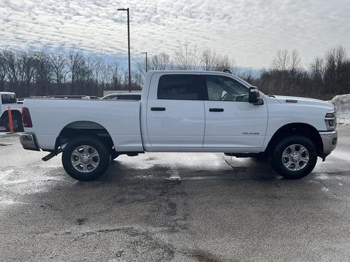 2026 RAM 2500 Big Horn Crew Cab 4x4 6'4' Box