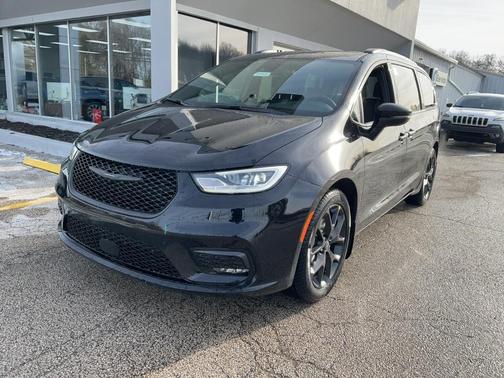 2026 Chrysler Pacifica Limited