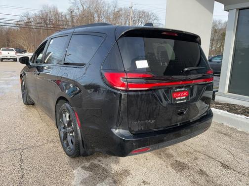 2026 Chrysler Pacifica Limited