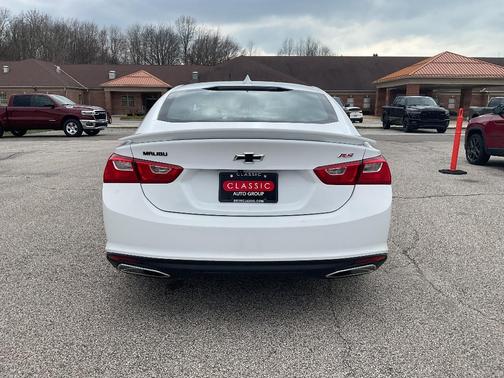 Summit White 2023 Chevrolet Malibu FWD RS